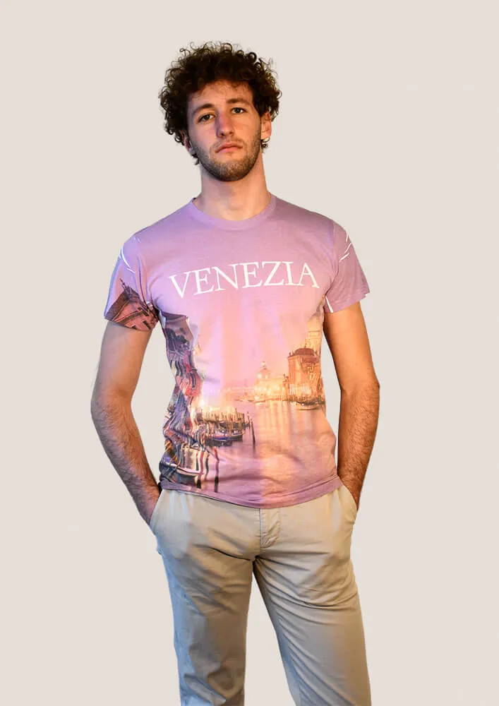 T-shirt VENEZIA, Canal Grande | Stampa all-over, Idea regalo, Fotografia ad alta definizione, dettagli sorprendenti.